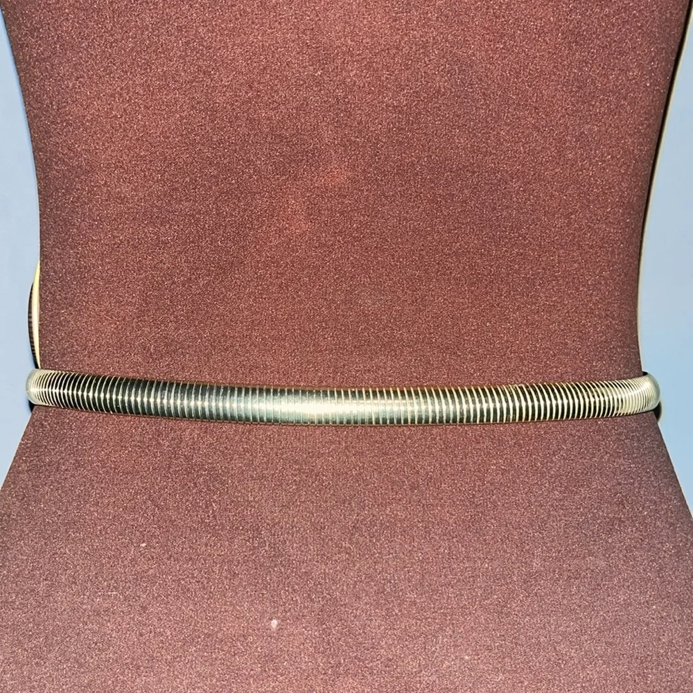 VINTAGE Slinky Gold Tone Snake Belt